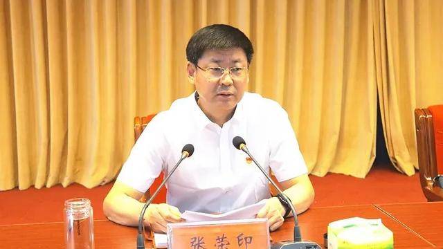 河南社旗县委书记张荣印转任南阳市人大常委会农工委主任