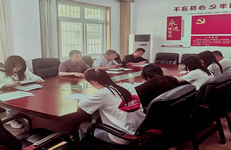 市供销社监事会召开2025年度第2次主任办公会
